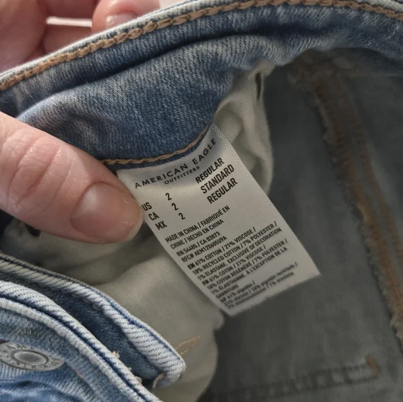 American Eagle High Rise Flare Jeans - Picture 5 of 5